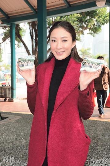 楊怡表示會暈船浪,所以甚少到離島。(攝影/記者﹕梁榮達)馬仔期待《守業者》大結局可以升上30點。(攝影/記者﹕梁榮達)劇組送上生日蛋糕為邵美琪、楊明慶祝生日。(攝影/記者﹕梁榮達) 楊怡表示會暈船浪,所以甚少到離島。(攝影/記者﹕梁榮達)馬仔期待《守業者》大結局可以升上30點。(攝影/記者﹕梁榮達)劇組送上生日蛋糕為邵美琪、楊明慶祝生日。(攝影/記者﹕梁榮達)