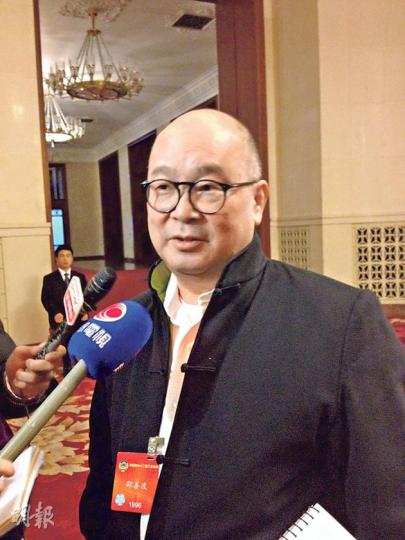 中央政策組首席顧問邵善波稱，民調「可畀有政治傾向的人利用包裝，推動某一種政治傾向或看法」，但他拒絕評論港大民研有否問題。（何曉勤攝）