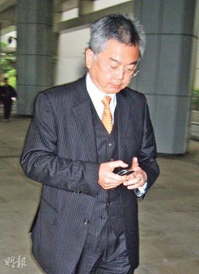 本身是香港飛行總會會長兼總教練的李國謙（圖）在庭上笑言「我只熱愛飛行」，對投資基金一無所知，平日亦不會看相關資訊。（謝美琳攝）