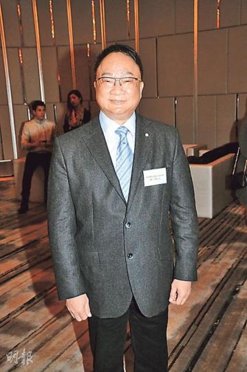 徐小明認為多一個電視台屬好事,行業愈做愈好。(攝影/記者﹕林祖傑)何麗全表示關注港視停牌一事。(攝影/記者﹕林祖傑)葉家寶指從不覺王維基是強大競爭對手。(攝影/記者﹕林祖傑) 徐小明認為多一個電視台屬好事,行業愈做愈好。(攝影/記者﹕林祖傑)何麗全表示關注港視停牌一事。(攝影/記者﹕林祖傑)葉家寶指從不覺王維基是強大競爭對手。(攝影/記者﹕林祖傑)