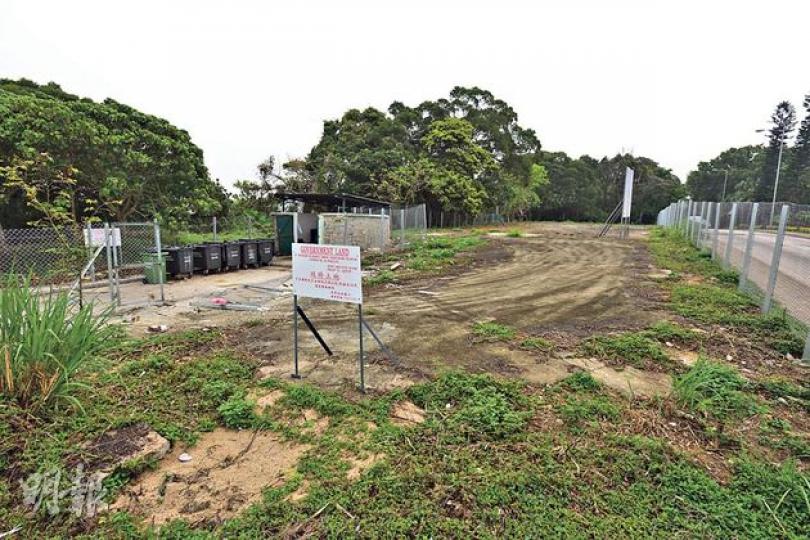 西貢碧沙路與清水灣道交界地皮由中港商人以1.6億元奪得，每呎樓面地價為19,935元，較市場預期上限1.5萬元高逾三成。（黃志東攝）