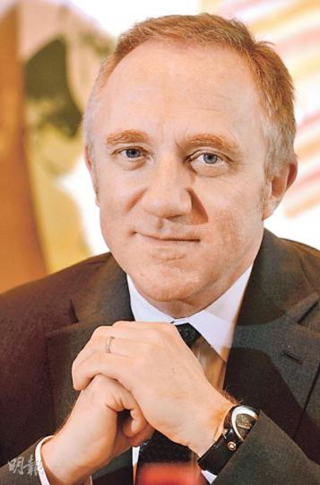 開雲首席執行官兼董事長Francois-Henri Pinault表示，Gucci「升級」過程會稍為犧牲生意量，但「一個奢侈品牌成長到某個規模，不能單靠量的增長」，必須在產品上體現更多獨特性。（劉焌陶攝）