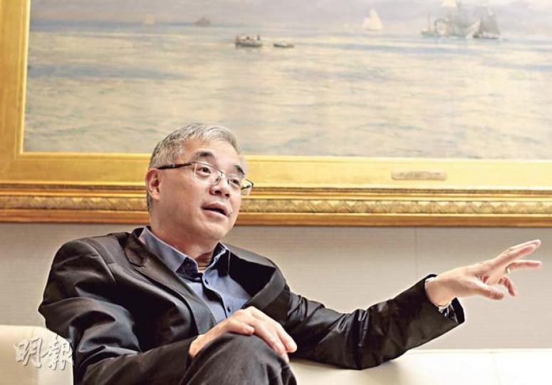 陳玉成估計，由於原材料價格持續上升，估計高山道項目的建築成本，會比2011年4月估計的6億元，再升10％到15％。（李澤彤攝）預計2016年8月落成的高山道項目，陳表示希望最快可於今9月推出，搶先在新地佛光街項目推售前「飲頭啖湯」。（李紹昌攝）