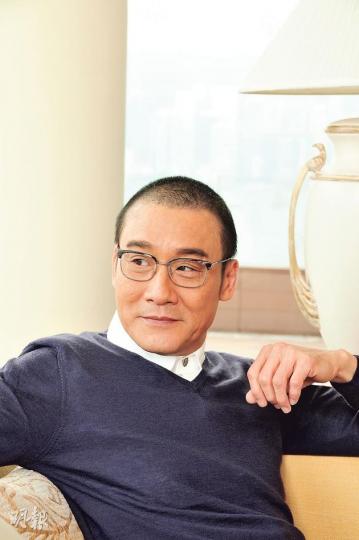 （攝影：梁迺楠）梁家輝認為演繹不同角色就是體驗不同的人生，演到老、學到老。（攝影：梁迺楠）導演李志毅（左）與梁家輝合作已建立默契。（攝影：梁迺楠）