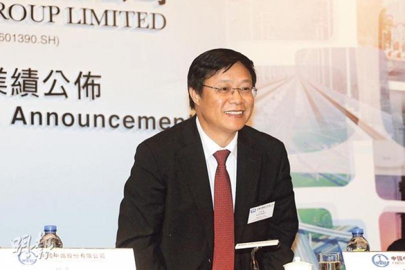 中國中鐵董事長李長進直言輸出鐵路搞「高鐵外交」相當艱難,3年前和伊朗所簽鐵路合同至今未開工,外圍不可控因素多。(李紹昌攝) 中國中鐵董事長李長進直言輸出鐵路搞「高鐵外交」相當艱難,3年前和伊朗所簽鐵路合同至今未開工,外圍不可控因素多。(李紹昌攝)