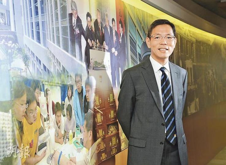 港大醫學院副院長兼風濕科教授劉澤星（圖）表示，港大醫學院落區向基層學生講解醫學院的資訊，讓他們考慮報讀醫科。（陳淑安攝）
