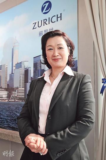 蘇黎世保險香港人壽業務行政總裁蔡惠儀(圖)稱,未來會將人壽等其他類別產品均整合到獨立理財顧問渠道。(林俊源攝) 蘇黎世保險香港人壽業務行政總裁蔡惠儀(圖)稱,未來會將人壽等其他類別產品均整合到獨立理財顧問渠道。(林俊源攝)