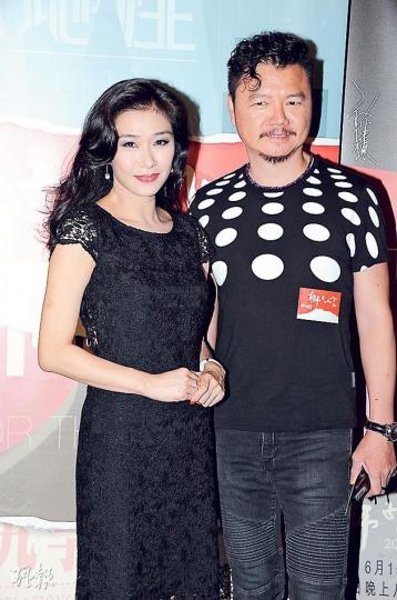 張慧儀(左)與艾威(右)於劇中演夫婦,兩人心有靈犀同以黑Look示人。(攝影/記者:孫慧莊)冼色麗期待放假跟朋友旅行充電。(攝影/記者:孫慧莊) 張慧儀(左)與艾威(右)於劇中演夫婦,兩人心有靈犀同以黑Look示人。(攝影/記者:孫慧莊)冼色麗期待放假跟朋友旅行充電。(攝影/記者:孫慧莊)