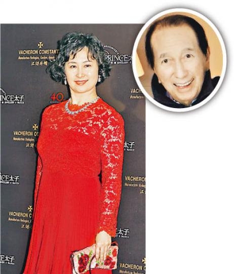 何超瓊讚父親賭王(圓圖)是麻將高手。(攝影:梁迺楠)蔡李惠莉透露媳婦汪圓圓懷孕期心情不錯。(攝影:梁迺楠) 何超瓊讚父親賭王(圓圖)是麻將高手。(攝影:梁迺楠)蔡李惠莉透露媳婦汪圓圓懷孕期心情不錯。(攝影:梁迺楠)