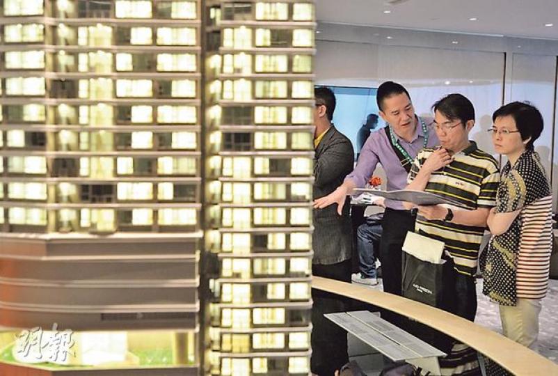 GRAND AUSTIN周一加推的70伙,本周六發售。圖為剛過去周日GRAND AUSTIN參觀情况。(盧翊銘攝) GRAND AUSTIN周一加推的70伙,本周六發售。圖為剛過去周日GRAND AUSTIN參觀情况。(盧翊銘攝)