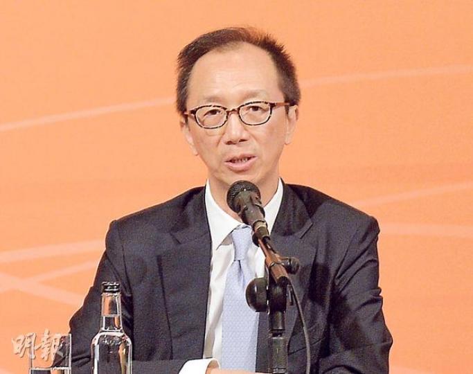 南豐發展行政總裁梁錦松稱,港人不宜只顧懷念港英時代,而是應該不再局限自己於香港發展,應放眼內地市場兼向外闖。(余俊亮攝) 南豐發展行政總裁梁錦松稱,港人不宜只顧懷念港英時代,而是應該不再局限自己於香港發展,應放眼內地市場兼向外闖。(余俊亮攝)