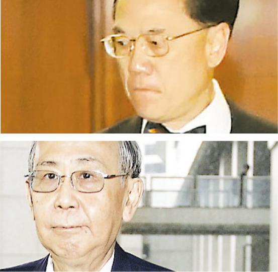 辯方昨透露,曾蔭權(上圖)出任行政長官後,許仕仁(下圖)接任政務司長及西九督導委員會主席,考慮到公眾對政府官商勾結的觀感,許將西九地積比收緊至原水平。(資料圖片、李紹昌攝)(明報製圖) 辯方昨透露,曾蔭權(上圖)出任行政長官後,許仕仁(下圖)接任政務司長及西九督導委員會主席,考慮到公眾對政府官商勾結的觀感,許將西九地積比收緊至原水平。(資料圖片、李紹昌攝)(明報製圖)
