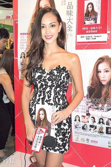 Jessica C.年輕時會選擇外形英俊的男友,人長大後較着重內在美。(攝影:梁迺楠) Jessica C.年輕時會選擇外形英俊的男友,人長大後較着重內在美。(攝影:梁迺楠)