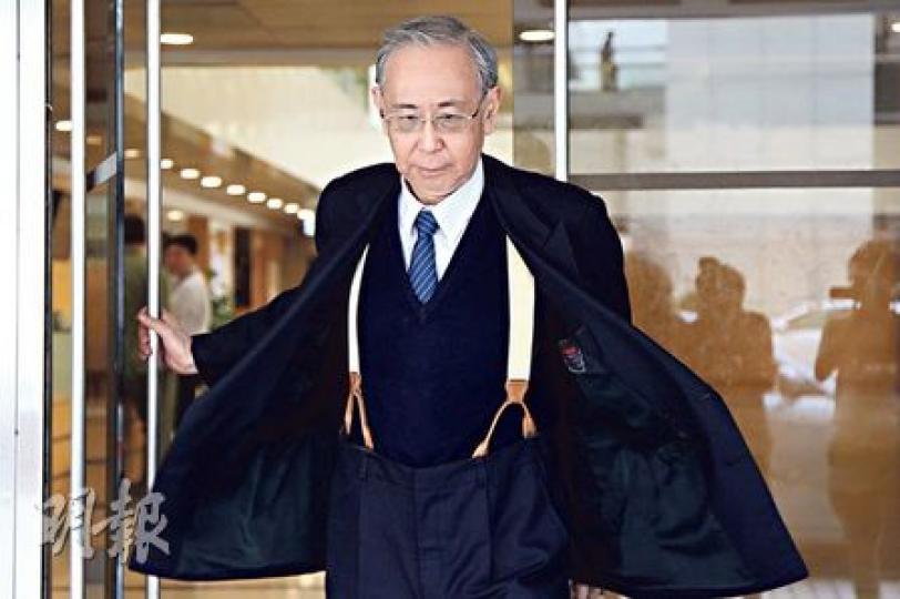許仕仁(圖)尚未離任積金局已鋪定後路,在國金一期尋找辦公室供日後私人之用。公司註冊處登記顯示,他把名下的德福企業地址設於該國金辦公室。(林俊源攝)新地辦公室租務部前總經理朱松溪(圖)稱,郭炳江指示他為許仕仁在國金一期尋找合適辦公室,當時已聽聞郭氏有意聘請許為顧問。(張煒明攝)郭炳江(圖)被指一直緊貼許仕仁租用國金辦公室事宜,更「拍心口」處理許的辦公室租金和雜費開支。(盧翊銘攝) 許仕仁(圖)尚未離任積金局已鋪定後路,在國金一期尋找辦公室供日後私人之用。公司註冊處登記顯示,他把名下的德福企業地址設於該國金辦公室。(林俊源攝)新地辦公室租務部前總經理朱松溪(圖)稱,郭炳江指示他為許仕仁在國金一期尋找合適辦公室,當時已聽聞郭氏有意聘請許為顧問。(張煒明攝)郭炳江(圖)被指一直緊貼許仕仁租用國金辦公室事宜,更「拍心口」處理許的辦公室租金和雜費開支。(盧翊銘攝)