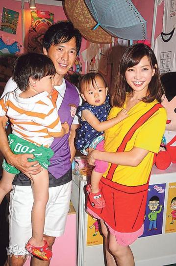 椋名凜與丈夫及子女到動漫節享受家庭樂。(攝影:孫華中) 椋名凜與丈夫及子女到動漫節享受家庭樂。(攝影:孫華中)