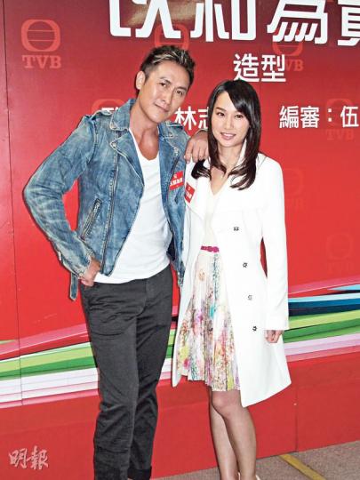 徐子珊表示已有一段時間沒跟馬德鐘合作,今次演輕喜劇應該很好玩。(攝影/記者:鍾一虹)李思捷於劇中奉旨追江美儀,不怕傳緋聞。(攝影/記者:鍾一虹)黃心穎(左起)、張名雅及朱千雪同是港姐出身,今次於新劇中合作,實行來個演技鬥一番。(攝影/記者:鍾一虹) 徐子珊表示已有一段時間沒跟馬德鐘合作,今次演輕喜劇應該很好玩。(攝影/記者:鍾一虹)李思捷於劇中奉旨追江美儀,不怕傳緋聞。(攝影/記者:鍾一虹)黃心穎(左起)、張名雅及朱千雪同是港姐出身,今次於新劇中合作,實行來個演技鬥一番。(攝影/記者:鍾一虹)