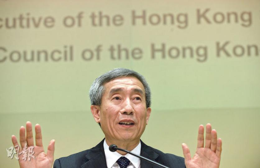 全國人大副秘書長李飛昨在政府總部召開記者會，他強調中央以最大誠意希望凝聚共識，對話大門一直打開，但泛民不願對話。（盧翊銘攝）（明報製圖）（明報製圖）