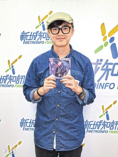 洪卓立常向女友湯怡潑冷水。(攝影/記者﹕孫慧莊) 洪卓立常向女友湯怡潑冷水。(攝影/記者﹕孫慧莊)
