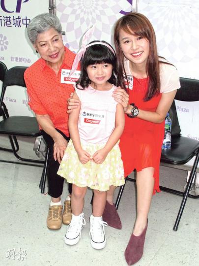 羅蘭、童星楊鎧凝及黃翠如齊齊出席牙齒保健活動。(攝影/記者:鍾一虹) 羅蘭、童星楊鎧凝及黃翠如齊齊出席牙齒保健活動。(攝影/記者:鍾一虹)