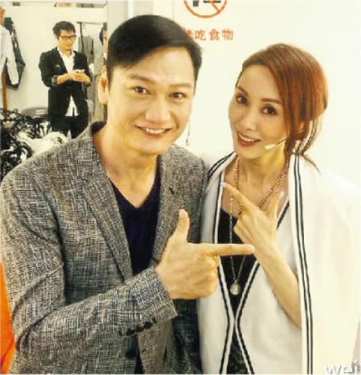 陶大宇跟郭可盈默契依舊。(微博圖片)51歲的陶大宇扮柯南亦維妙維肖。(微博圖片) 陶大宇跟郭可盈默契依舊。(微博圖片)51歲的陶大宇扮柯南亦維妙維肖。(微博圖片)