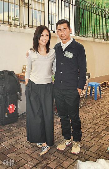 楊千嬅和林海峰昨出席電影《愛的根源》拜神儀式。(攝影/記者:柯美) 楊千嬅和林海峰昨出席電影《愛的根源》拜神儀式。(攝影/記者:柯美)