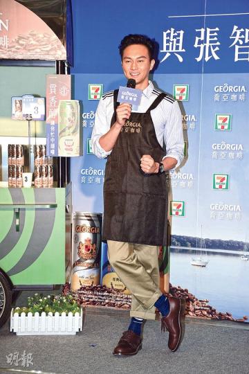 張智霖忙拍電影,又為內地真人騷演出,同時為商品代言,認真豬籠入水。(攝影:梁迺楠) 張智霖忙拍電影,又為內地真人騷演出,同時為商品代言,認真豬籠入水。(攝影:梁迺楠)