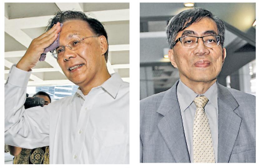 前發展局長麥齊光(左圖)去年8月因捲入本案,擔任局長僅12日便辭職,在區院被裁定騙取政府租津罪成,判處緩刑。昨日他聯同路政署前助理署長曾景文(右圖)到高院提出上訴,庭外表現輕鬆。(李紹昌攝) 前發展局長麥齊光(左圖)去年8月因捲入本案,擔任局長僅12日便辭職,在區院被裁定騙取政府租津罪成,判處緩刑。昨日他聯同路政署前助理署長曾景文(右圖)到高院提出上訴,庭外表現輕鬆。(李紹昌攝)