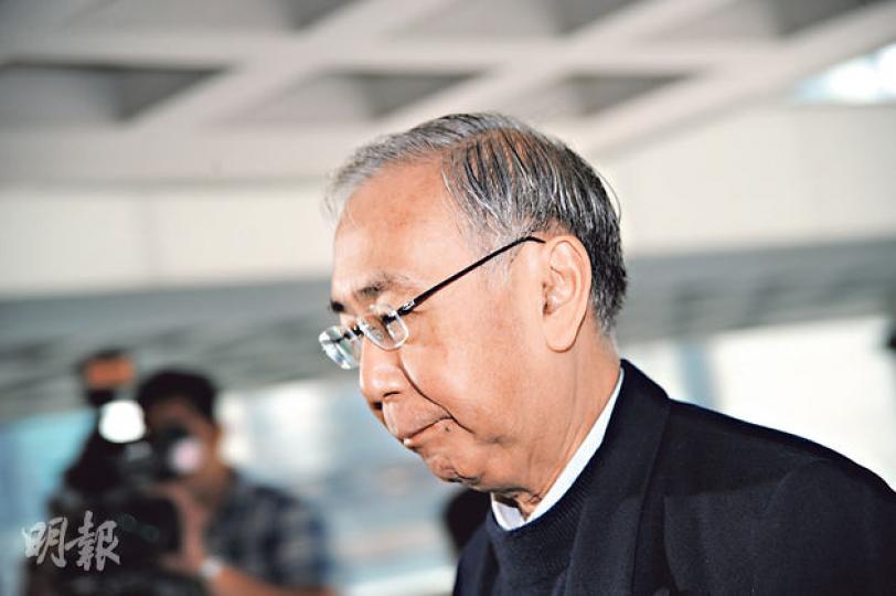 前政務司長許仕仁(圖)涉收受新地聯席主席郭炳江及郭炳聯等4人提供2800萬元及免租入住禮頓山豪宅案,雙方昨完成舉證。(胡景禧攝) 前政務司長許仕仁(圖)涉收受新地聯席主席郭炳江及郭炳聯等4人提供2800萬元及免租入住禮頓山豪宅案,雙方昨完成舉證。(胡景禧攝)