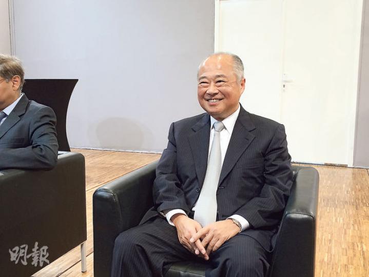 港交所主席周松崗指出，滬港通不會胎死腹中，儘管香港發生佔中，但中央仍然相當信任香港，香港的優勢依舊無可取締。（廖毅然攝）