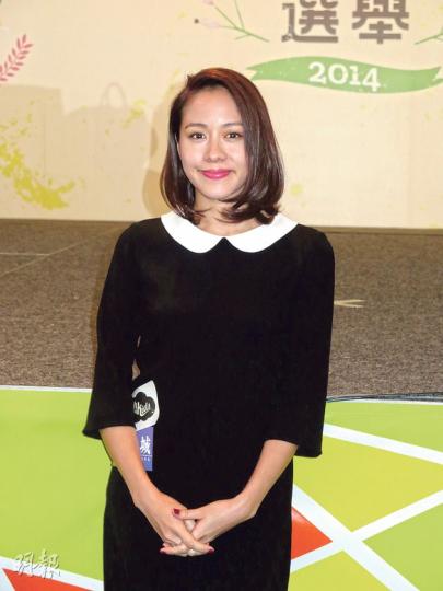 林嘉欣從台灣返港,落機便立即返家看女兒。(攝影/記者:楊安莉) 林嘉欣從台灣返港,落機便立即返家看女兒。(攝影/記者:楊安莉)