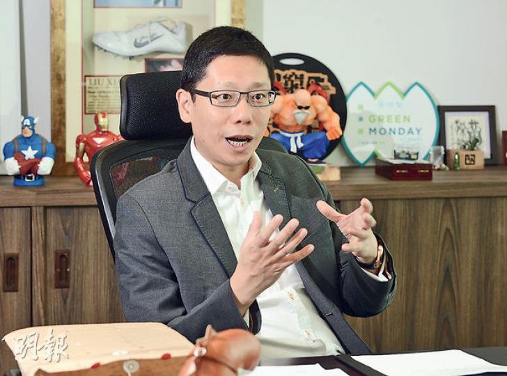 叙福樓執行董事及株式會社董事總經理黃傑龍表示,佔中雖令個別分店的生意額受打擊,但集團擴張計劃仍如常,計劃加開6間分店。(陳淑安攝) 叙福樓執行董事及株式會社董事總經理黃傑龍表示,佔中雖令個別分店的生意額受打擊,但集團擴張計劃仍如常,計劃加開6間分店。(陳淑安攝)