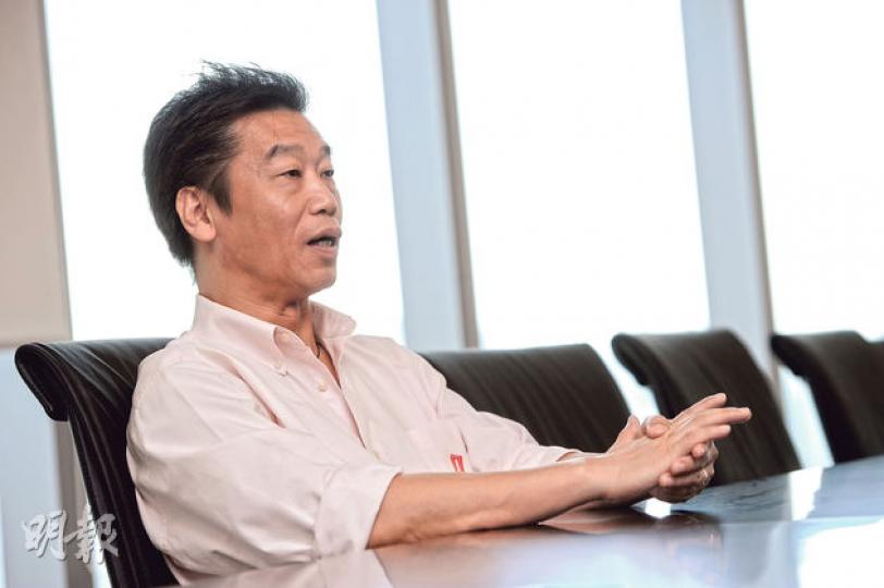億京項目策劃經理黎裕宗接受本報訪問時表示,今年連環購入荃灣楊屋道地皮及大埔白石角地皮,共涉約65億元,可謂「入貨年」。(胡景禧攝) 億京項目策劃經理黎裕宗接受本報訪問時表示,今年連環購入荃灣楊屋道地皮及大埔白石角地皮,共涉約65億元,可謂「入貨年」。(胡景禧攝)