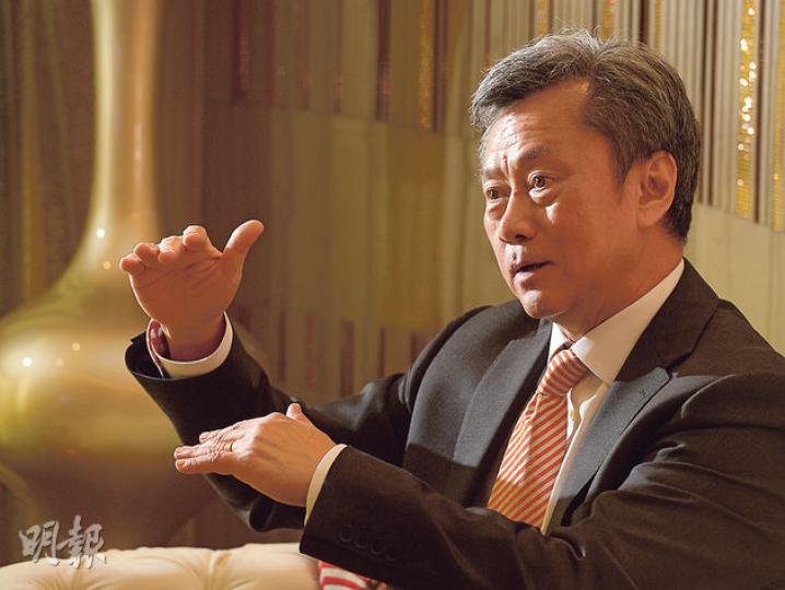 長實執行董事趙國雄接受本報訪問時稱,旗下大埔嵐山的「1+親」單位有一定市場需求,故未來推售的新界區樓盤,將有機會以「1+親」方式推出同類單位。(劉焌陶攝) 長實執行董事趙國雄接受本報訪問時稱,旗下大埔嵐山的「1+親」單位有一定市場需求,故未來推售的新界區樓盤,將有機會以「1+親」方式推出同類單位。(劉焌陶攝)