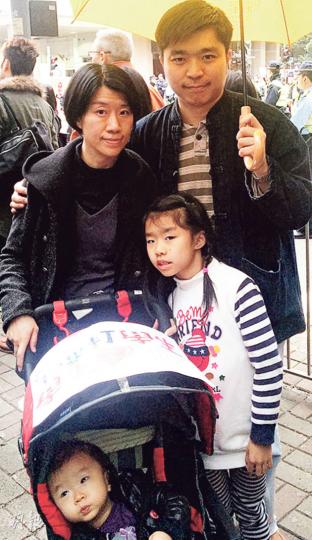 關先生（後排右）（梁卓怡攝）佔旺者Tony（梁卓怡攝）鄭小姐 （梁卓怡攝）