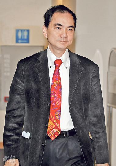 曾為《沒女大翻身》設計減肥方案的家庭醫學專科醫生黃國豪（圖），昨日在醫務委員會紀律聆訊中被裁定「不當處方甲狀腺素」罪成，醫務委員會對其發出警告信。（李紹昌攝）