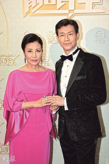 昔日經典拍檔汪明荃與秋官再度合作,主持新節目《Sunday靚聲王》。(攝影/記者﹕梁榮達) 昔日經典拍檔汪明荃與秋官再度合作,主持新節目《Sunday靚聲王》。(攝影/記者﹕梁榮達)