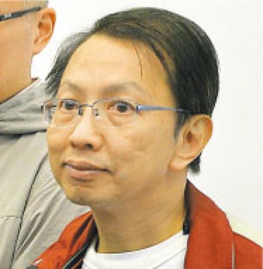 杜耀明話諗過就「失實」報道追究傳媒,但費事因告人變「捧」人,故打消念頭。(葉家豪攝) 杜耀明話諗過就「失實」報道追究傳媒,但費事因告人變「捧」人,故打消念頭。(葉家豪攝)