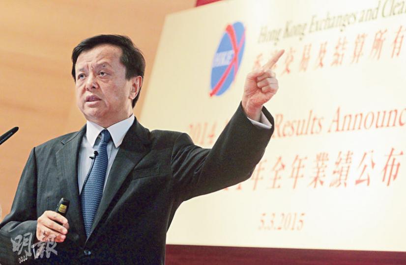 香港交易所行政總裁李小加昨日指,下半年將會公布有關擴大衍生工具及商品的互聯互通的情况,而深港通目前最大障礙是IT技術問題,料仍需數個月時間解決。(李澤彤攝) 香港交易所行政總裁李小加昨日指,下半年將會公布有關擴大衍生工具及商品的互聯互通的情况,而深港通目前最大障礙是IT技術問題,料仍需數個月時間解決。(李澤彤攝)