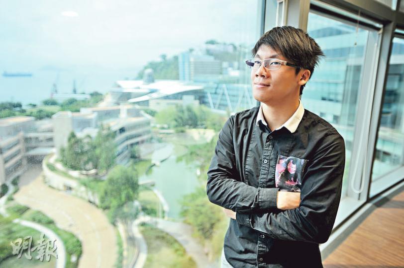 陳易希透過數碼港培育計劃資助，與朋友成立科研企業Bull•b technology，至今開業約兩年，每年盈利逾百萬元。（胡景禧攝）