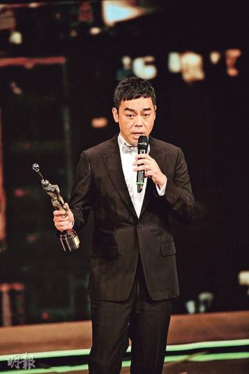 劉青雲發表「太空船感言」令老婆郭藹明眼濕濕。(攝影﹕娛樂組)郭藹明(攝影﹕娛樂組) 劉青雲發表「太空船感言」令老婆郭藹明眼濕濕。(攝影﹕娛樂組)郭藹明(攝影﹕娛樂組)