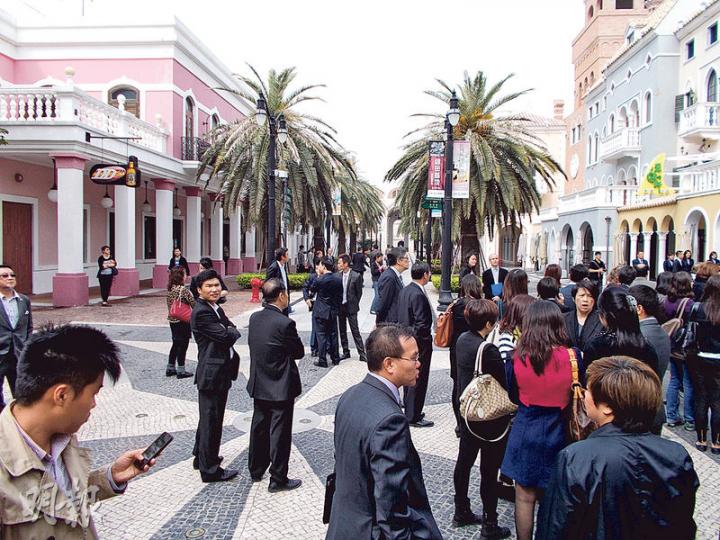 周錦輝表示，遊艇自由行有望在今年6、7月份落實，雖然內地人駕遊艇旅遊之風初起，開始時未必即時有大量遊艇靠泊，但他認為項目本身有利推動澳門旅遊業發展。（陳偉燊攝）