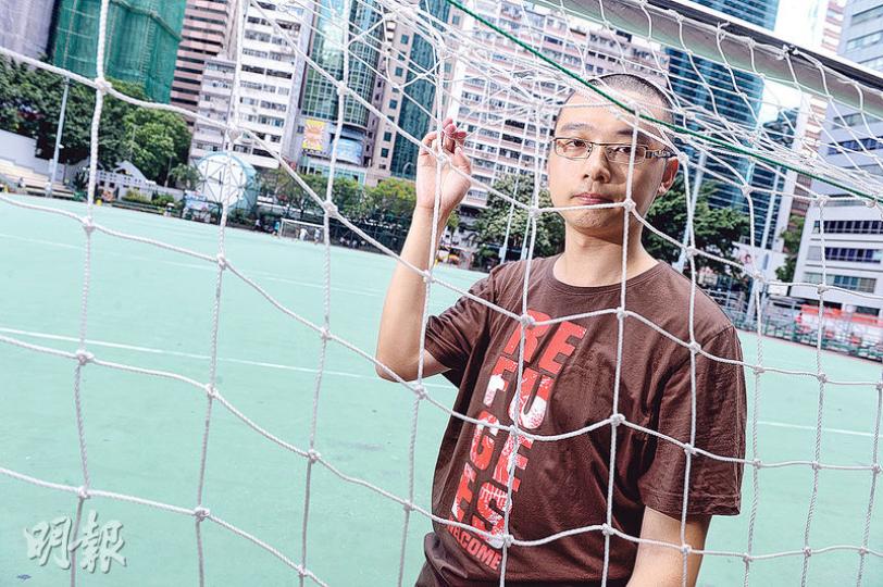 足球達人李峻嶸(劉焌陶攝) 足球達人李峻嶸(劉焌陶攝)