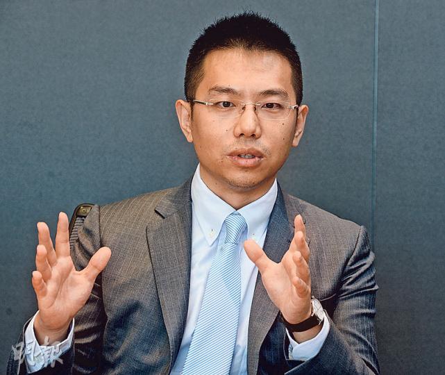 安盛投資管理新興亞洲高級經濟師姚遠（圖）認為，A股未見泡沫，只要經濟增長有起色，高估值板塊便獲得基本面支持。（劉焌陶攝）
