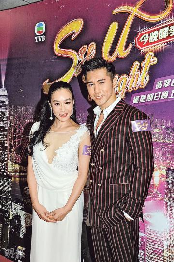 鍾麗緹聽完緋聞男友張倫碩唱情歌，甜笑說﹕「好感動，好冧。」（攝影/記者﹕陳釗）關心妍除了唱新歌《關家姐》，亦會與李思捷探討「關家姐」這個網上潮文。（攝影/記者﹕陳釗）