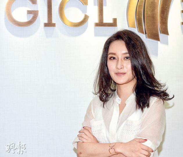 環球信貸主席王瑤，美國加息可能令本港樓價下跌，按揭業務風險增加，所以集團會拓展私人貸款業務及進軍內地，令業務多元化。（劉焌陶攝）