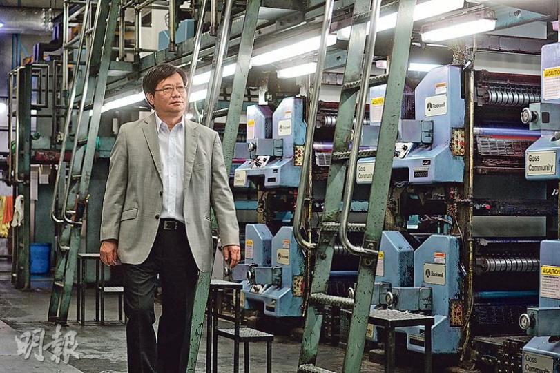 甘煥騰稱，為了業務未來，傳統報紙兼營網上業務是趨勢，同時亦是目前最平衡及合理的經營手法，但若突然整份報紙轉為網上媒體，則容易失去優勢。（鄧宗弘攝）