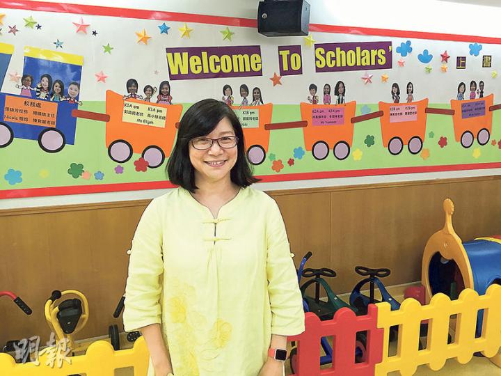 位於杏花邨的宣道會上書房中英文幼稚園，為釋除家長憂慮，本月自費安裝約2000元的濾水器。該校校長張錦芳表示，部分公屋幼稚園未必有能力購買濾水器，盼政府先墊支購買。（王丹麟攝）