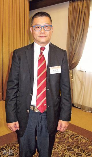 曾智明表示已致電慰問前妻黎瑞恩（下圖），指對方情况幾好。（攝影/記者：鍾一虹）高志森出席「國慶文藝晚會」記者會。（攝影/記者：鍾一虹）