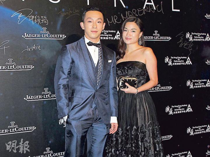 陳柏熹前晚與好友羅君兒結伴出席演藝學院友誼社籌款晚宴。(攝影﹕林蘊兒) 陳柏熹前晚與好友羅君兒結伴出席演藝學院友誼社籌款晚宴。(攝影﹕林蘊兒)