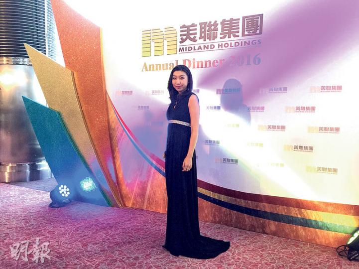 美聯副主席及董事總經理黃靜怡昨出席集團周年晚宴酒會時表示，預料今年樓價將有10%下調空間。（方可兒攝）